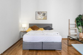 Central Dreamscape 1BR Haven for Vienna Explorers